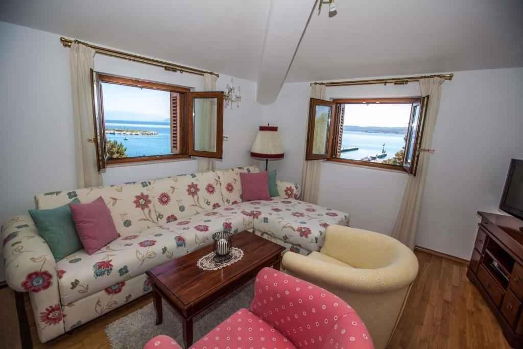 Apartments In Crikvenica 5559 Экстерьер фото